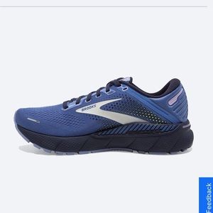 Brooks Adrenaline GTS 22 Running Shoes (Brand New-Never Worn)